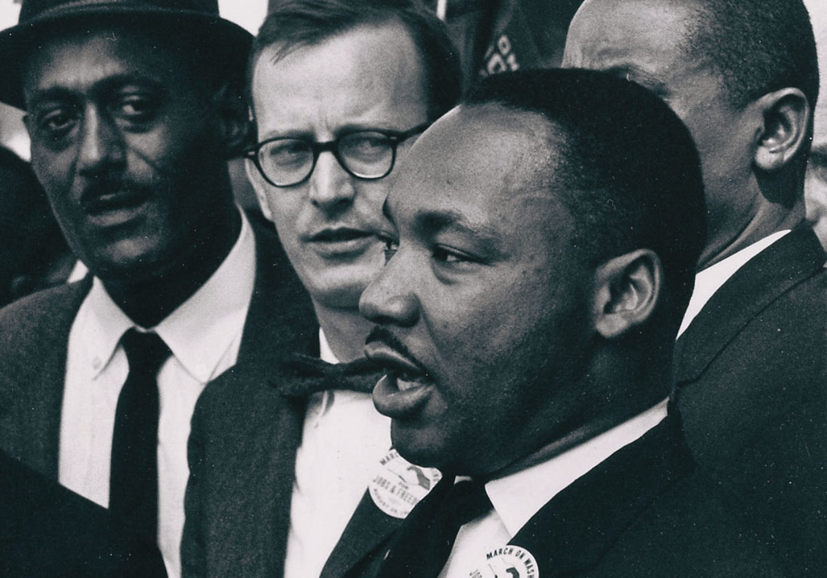 Frasi Di Natale Di Martin Luther King.Le 25 Piu Belle Frasi Di Martin Luther King Sulla Pace E Sulla Non Violenza