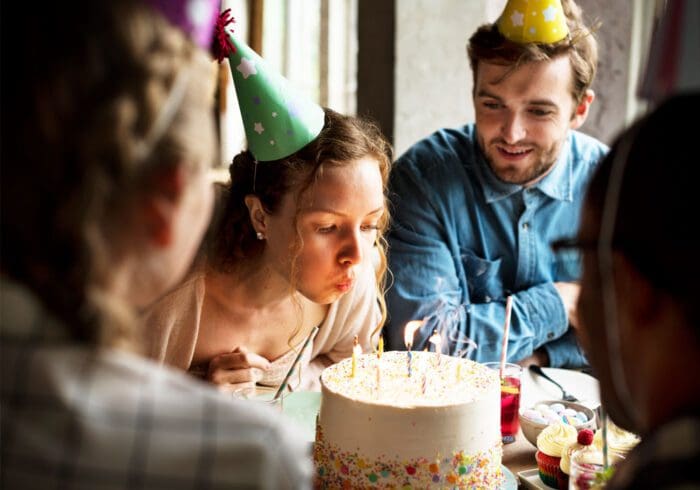 Frasi di Auguri di Buon Compleanno per una Sorella