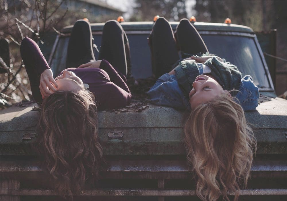 Frasi per la Migliore Amica: le 50 più belle (con immagini)