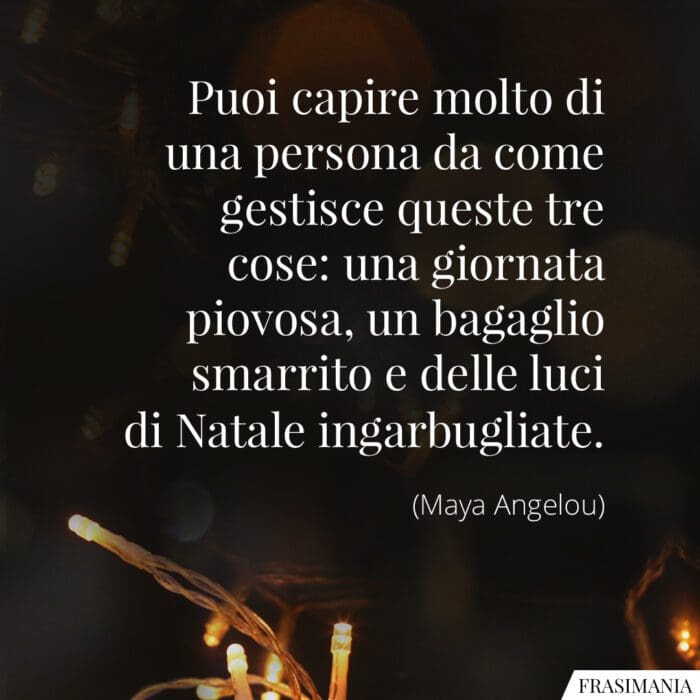 Frasi persona luci Natale Angelou