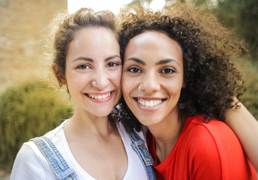 Domande da fare agli Amici su di Me, le 50 più belle