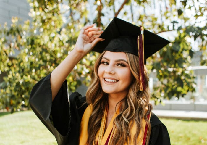 Frasi di Auguri per la Laurea di una Figlia